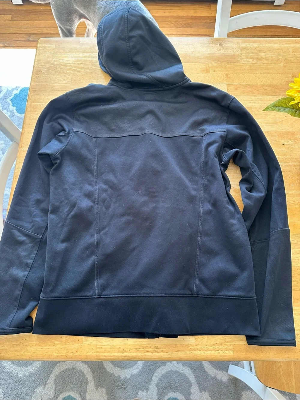 North Face men’s hooded jacket medium